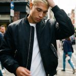 Bomberjacke kombinieren: Outfits für Damen & Herren | trueprodigy – TRUEPRODIGY