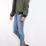 Damen Bomberjacke mit abnehmbarer Kapuze aus Kunstfell