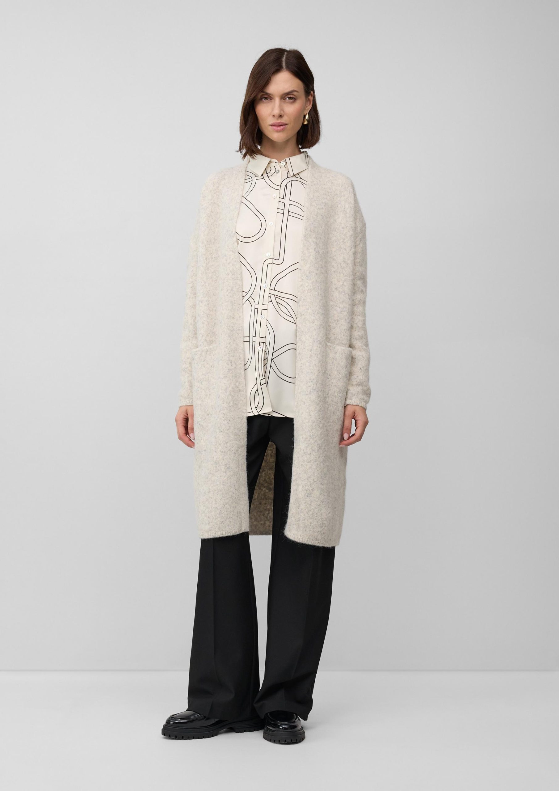 cardigan-damen-109wes-1.jpg Softer Long Cardigan aus Wollmix Beige | s.Oliver – Bild 1