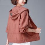 Kaufe Sommer Frauen Mit Kapuze Strand UV Jacke Weibliche Langarm Sonnenschutz Kleidung Windjacke Damen Casual zum Preis ab 90 | Joom