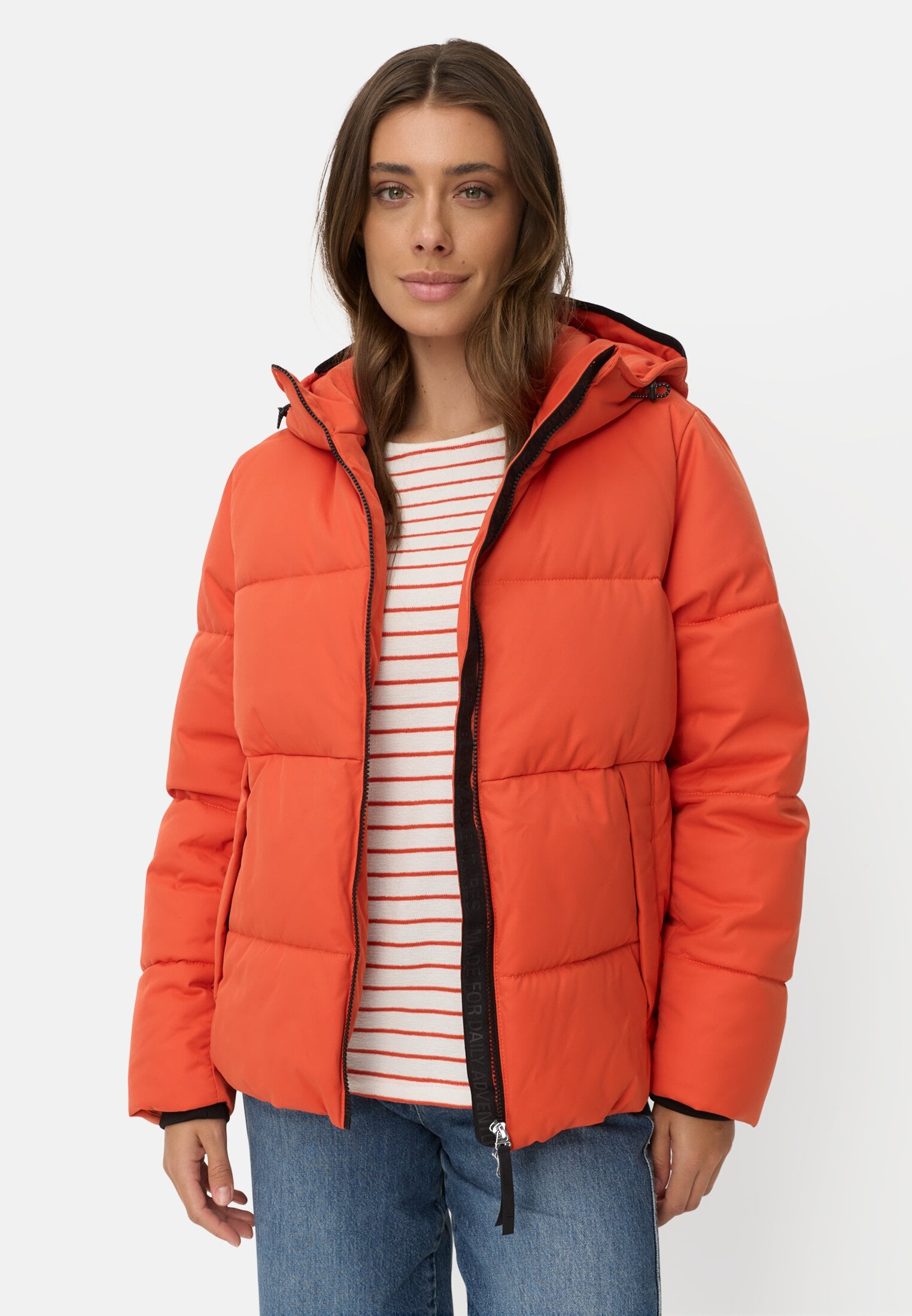 jacken-damen-137nrk-1.jpg Winterjacken für Damen online kaufen | camel active – Bild 1