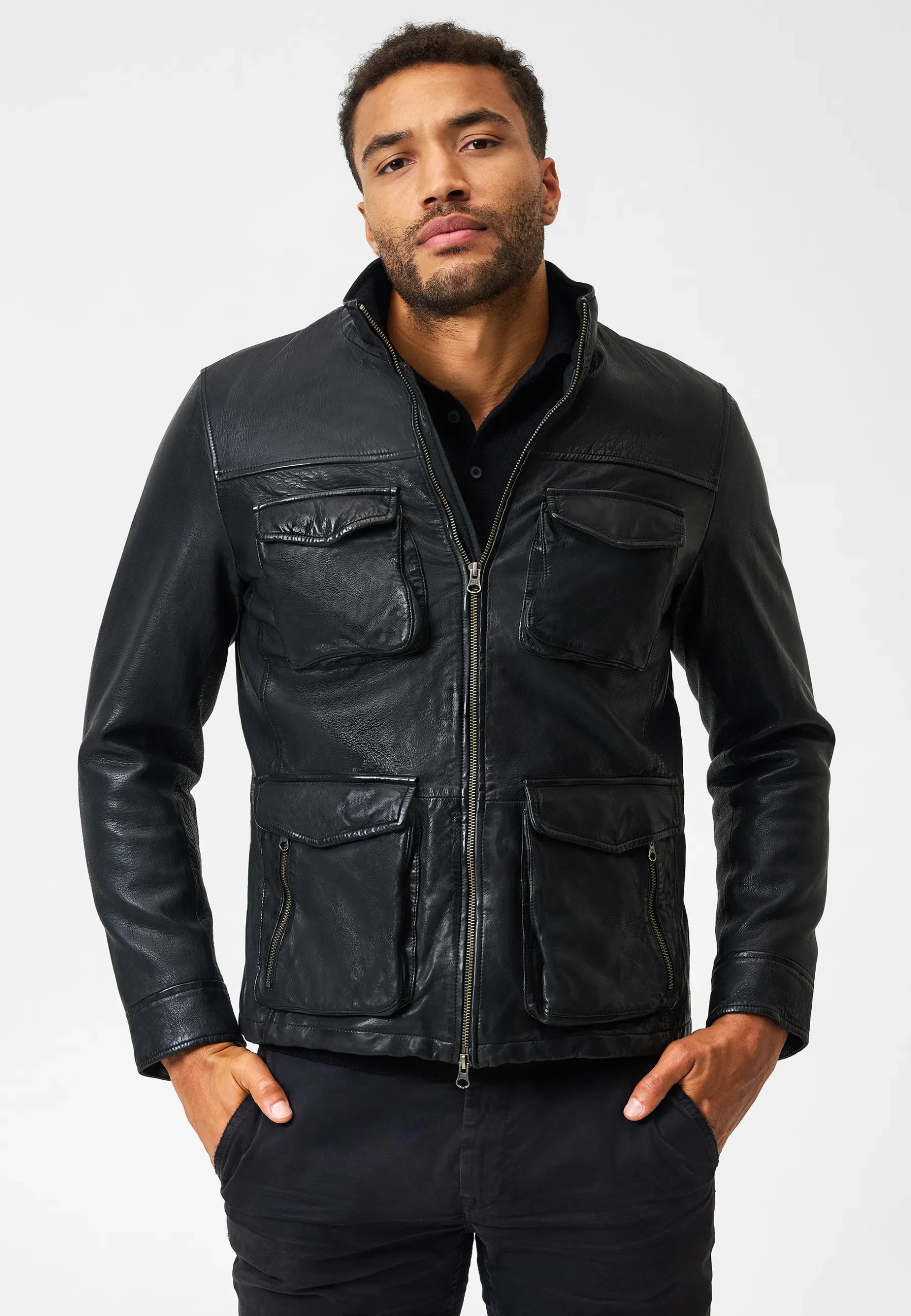 lederjacke-126qbs.webp Stefano – Bild 1