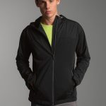 Leichte Regenjacke schwarz | L | trigema