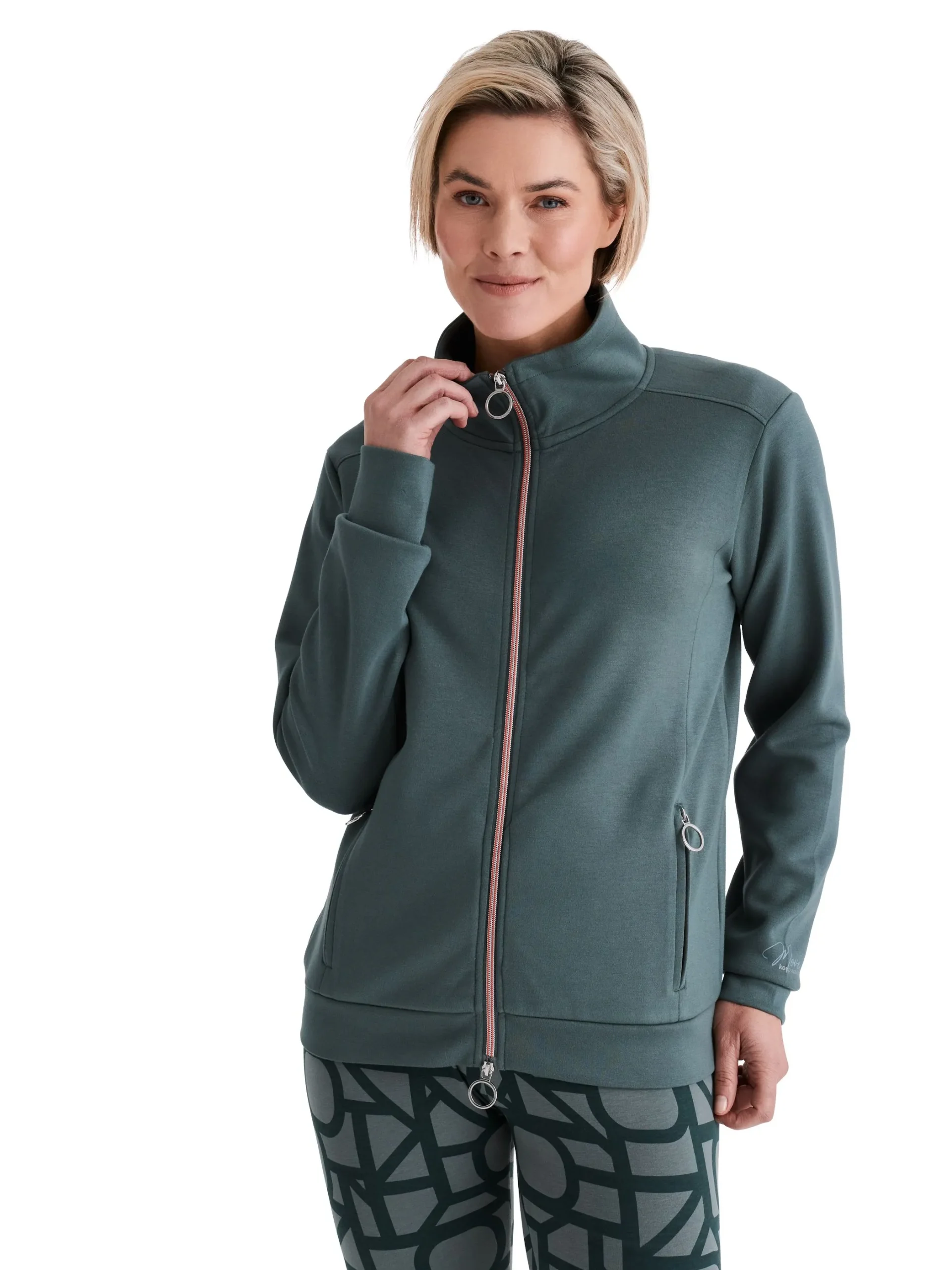 sweatjacke-damen-218pbt.webp Damen Sweatjacke "Jara" – Bild 1