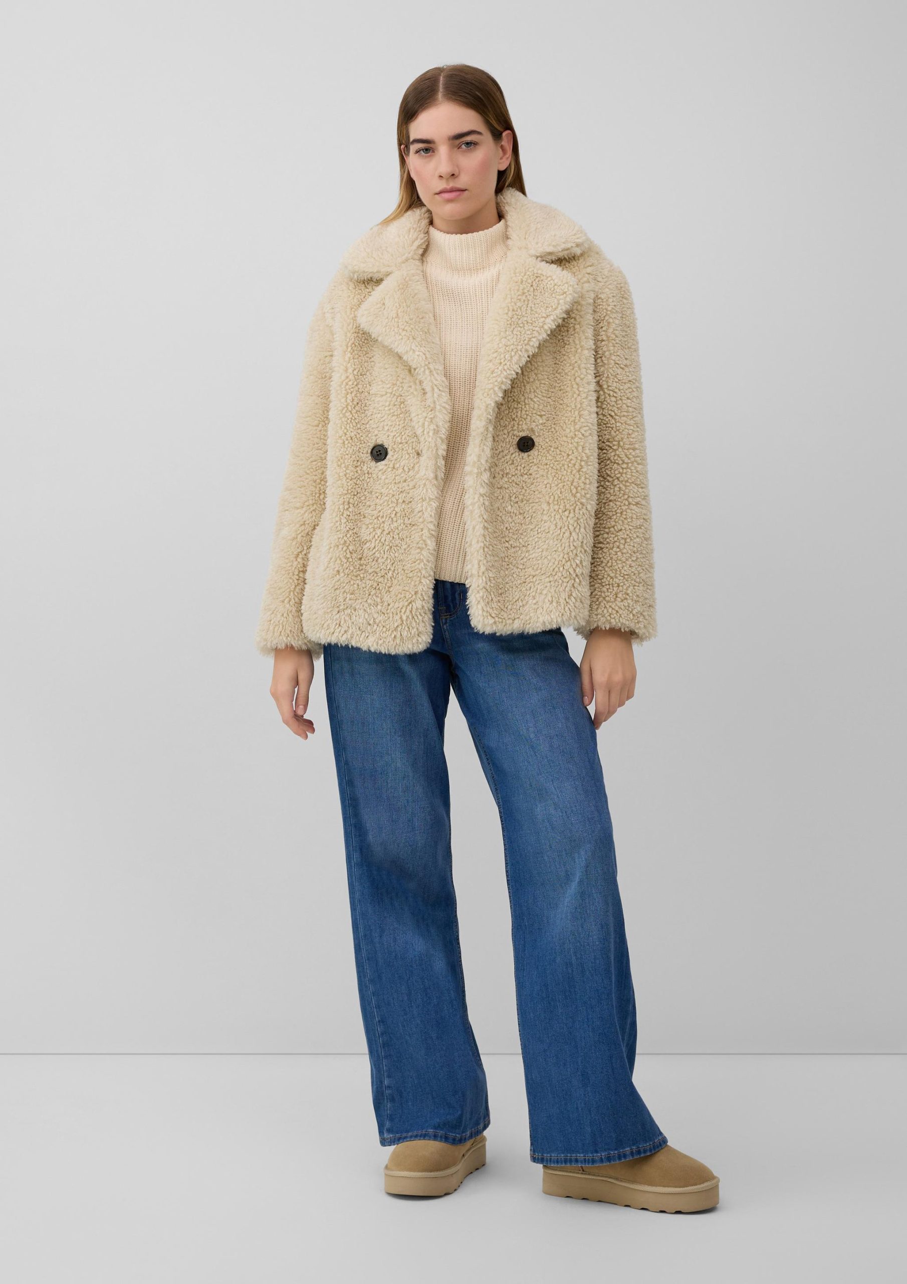 teddy-jacke-damen-319qzf-1.jpg Teddy Jacke mit Eingrifftaschen Sandstein | s.Oliver – Bild 1