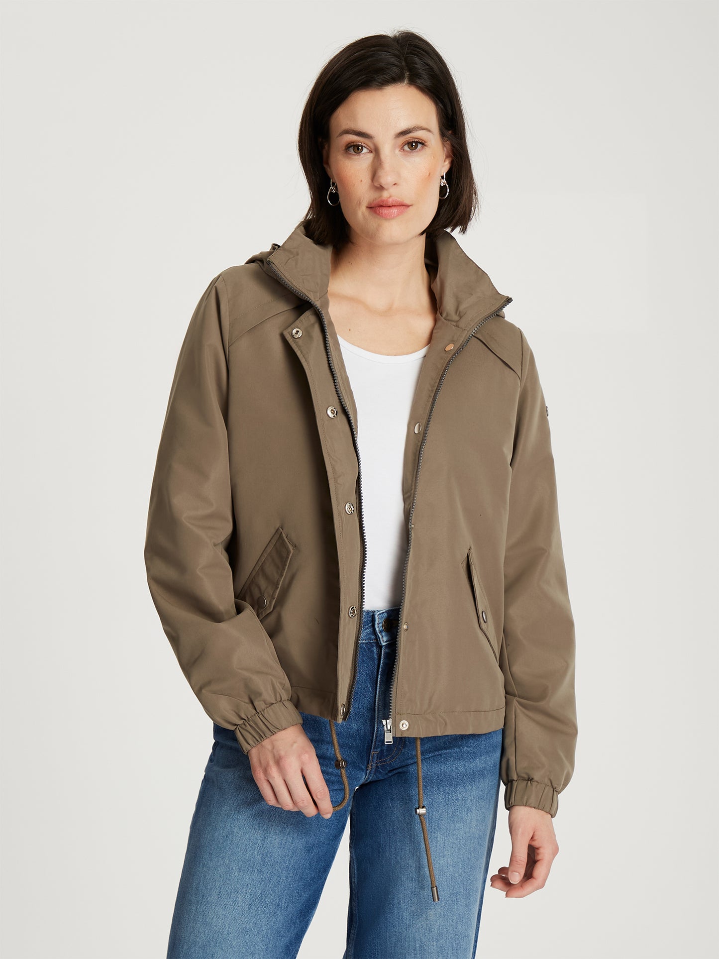 uebergangsjacke-973yql.jpg REGULAR FIT ÜBERGANGSJACKE – CROSS JEANS – Bild 1