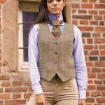 Wellington Harris Tweed Damen Gillet 629 "Lea" in sand herringbone