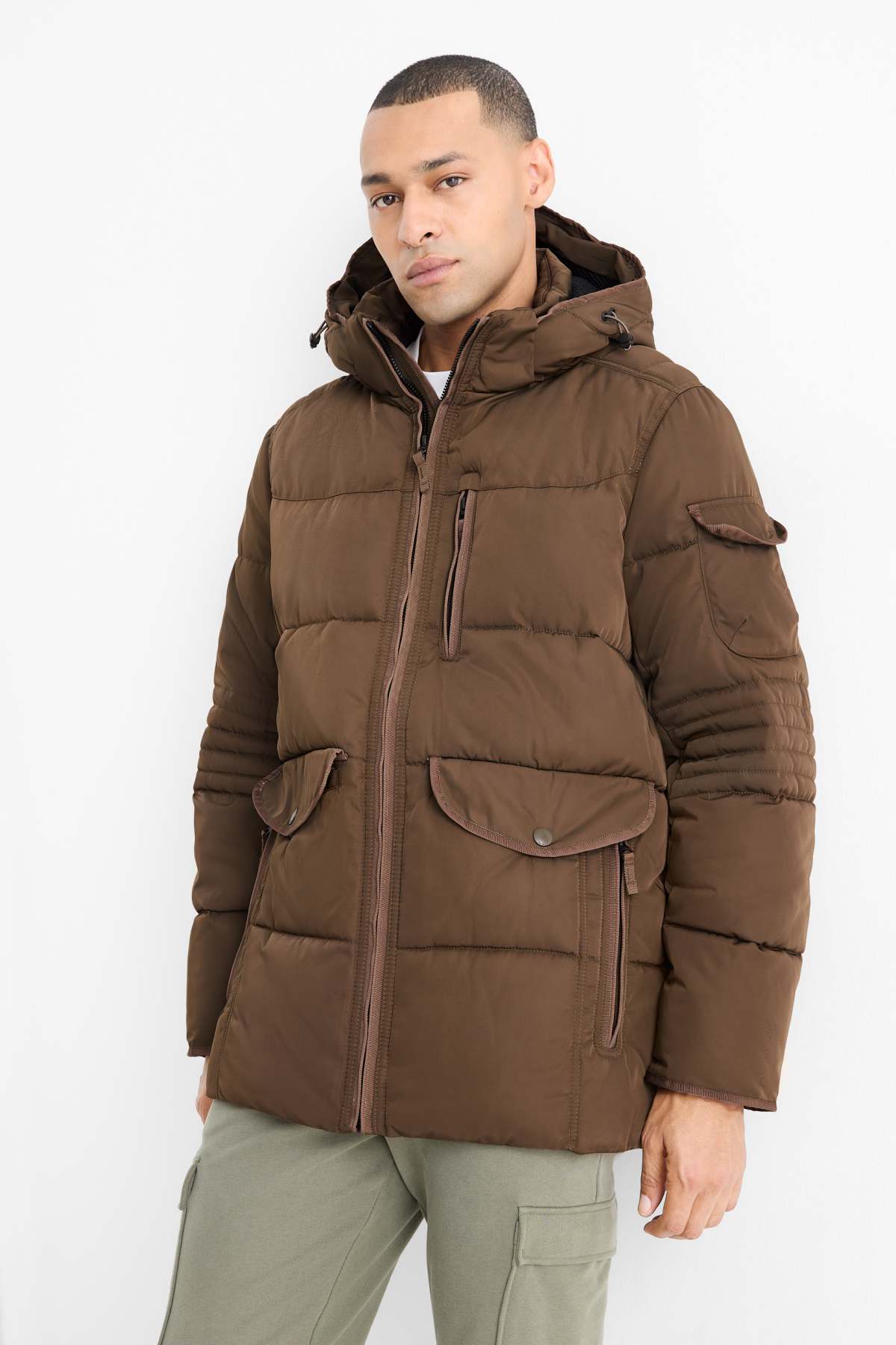 winter-jacken-herren-166yck-1.jpg Herren Winterjacken | Warm & stilvoll durch den Winter | C&A – Bild 1